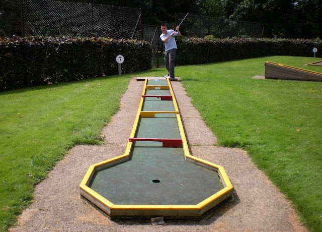 Playing minigolf at Bury Knowle Park in Headington, Oxford