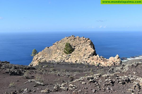 El Ayuntamiento de Fuencaliente avanza para garantizar la protección del volcán y el Roque Teneguía