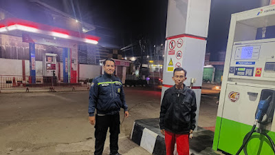 Cegah Gangguan Keamanan dan C3 Tiga Personel Polsek Cikalong Wetan Lakukan Patroli 
