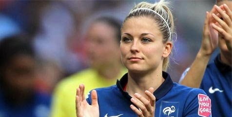 Pesepakbola Wanita Paling Seksi