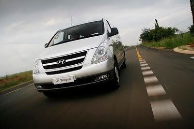 Hyundai H1 Review, Price, Interior, Exterior 04