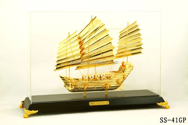 সোনার নৌকা ছবি