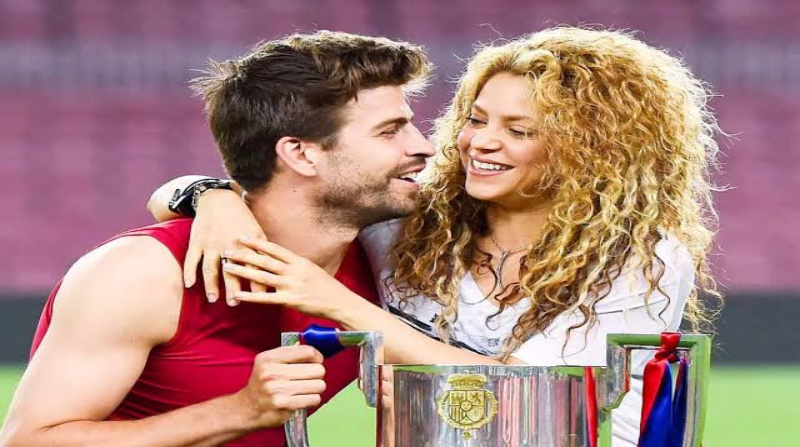 Shakira Confirms Split With Barcelona Defender Gerard Pique