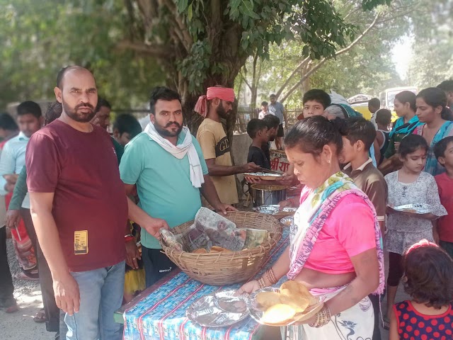 बरौला में वशिष्ठ परिवार ने किया भंडारे का आयोजन कई जरूरतमंद लोगों ने किया भोजन- गंगेश्वर दत्त शर्मा