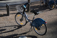 Dublin Cycle Scheme - Photo by Paul May - paulmay.org - used under Creative Commons Attribution-Non-Commercial 2.0 Generic license