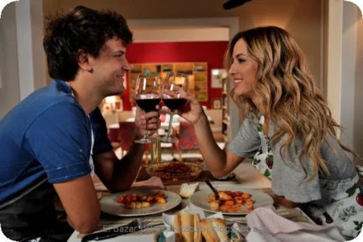 AMBAR Y DIEGO CENA(1).jpeg