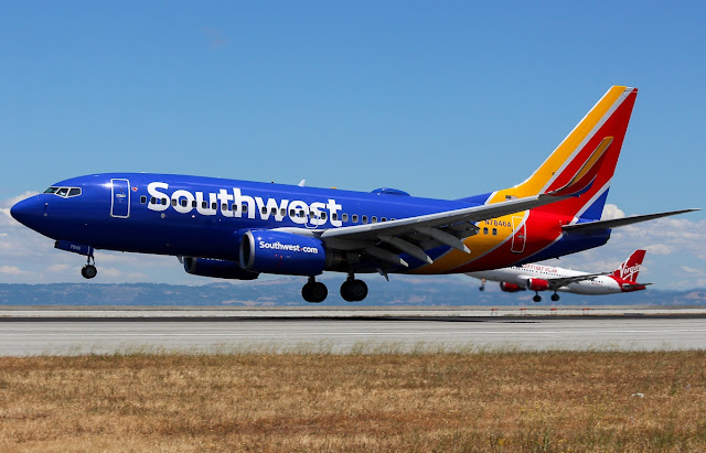 southwest airlines boeing 737-700 low cost airlines