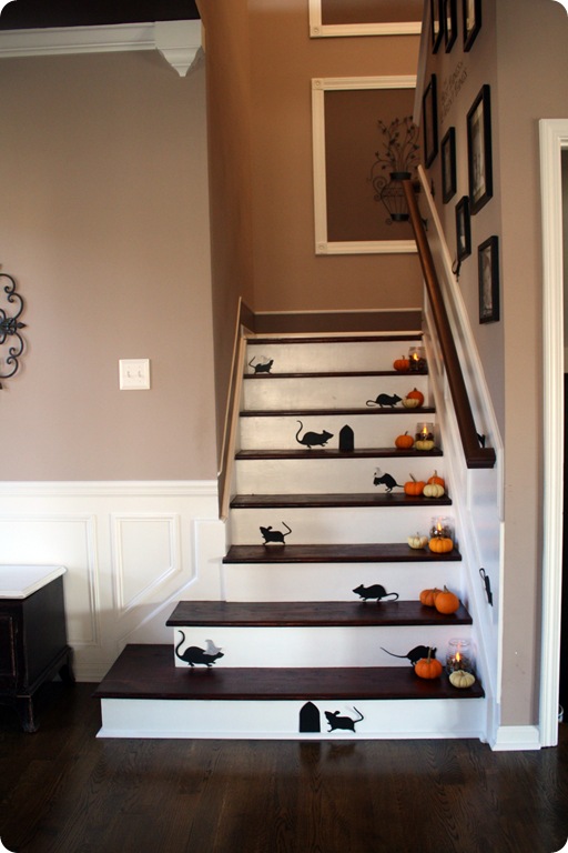 mice silhouettes on stairs