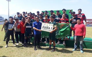 Dandim 0618/Kota Bandung Resmi Tutup Pertandingan Sepak Bola Liga Santri PSSI  Piala Kasad Tahun 2022 di Wilayah Kodim 0618/Kota Bandung.