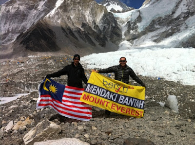 BERSIH 3 on Mount Everest