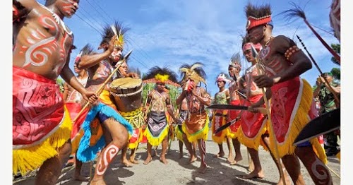 Mengenal Tari Tradisional Papua TradisiKita Indonesia