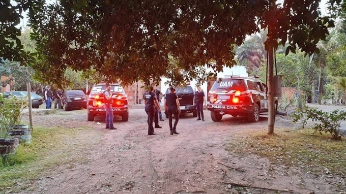  Avó de 77 anos, filhos e netos são presos por estupro de primas e sobrinhas