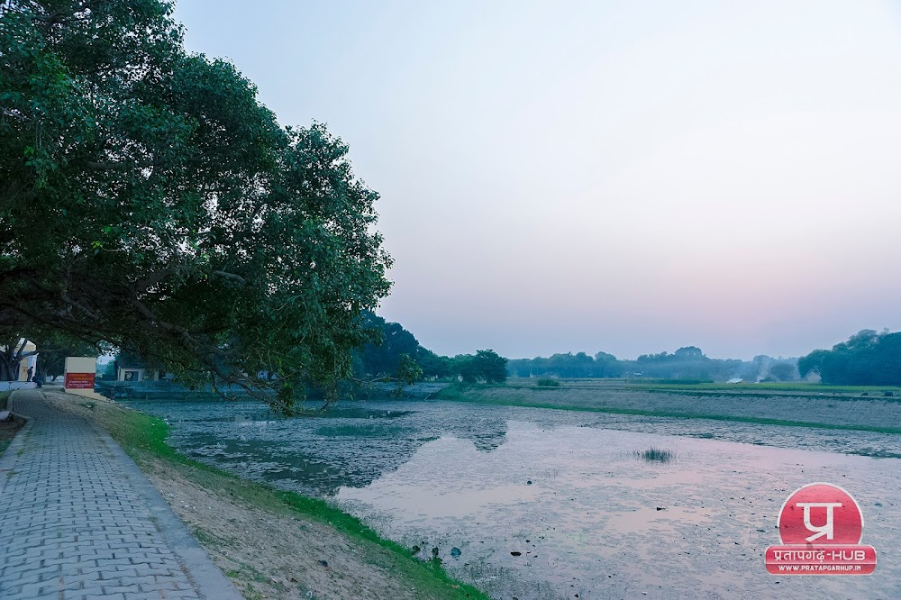 Yaksh Yudhishthir Samvad Sthal, Ajgara Raniganj Pratapgarh