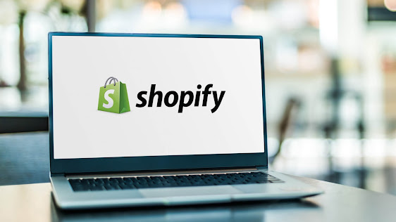 كيفية كسب المال على Shopify: طرق مجربة وحقيقية (2024)