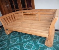 Furniture yang terbuat dari kayu jati memang sudah usang dikenal oleh masyarakat Indonesia  Review Tentang Furniture Kayu Jati