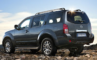 2011 Nissan Navara Pathfinder