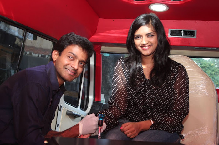 vasundhara launches irezumi indias first mobile tattoo studio glamour  images