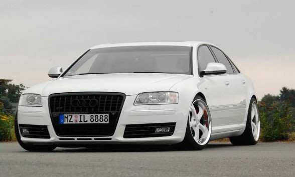 Audi s8 2012