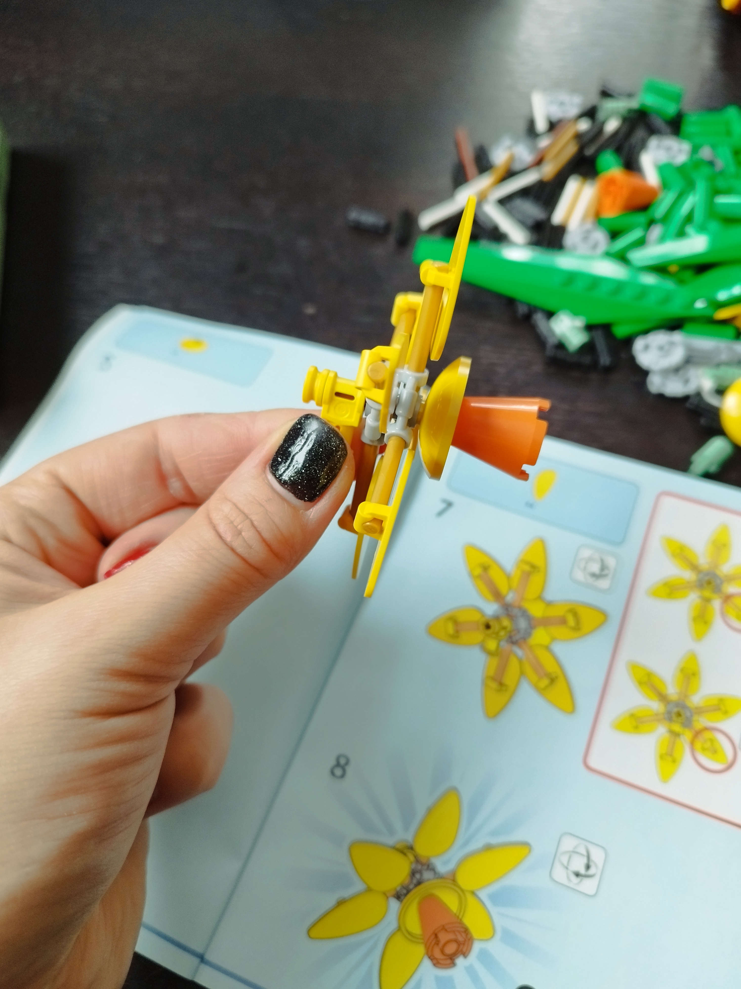 Przywołaj wiosnę z zestawem ŻONKILE ZLz serii LEGO Creator