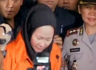 Video Foto Ratu Atut Ditahan KPK Resmi Jadi Tahanan Penjara Youtube 