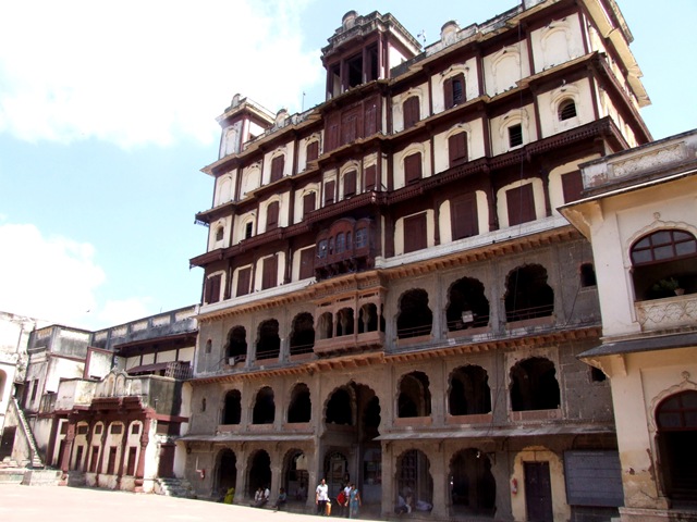 Indore Rajwada, राजवाडा महल इंदौर