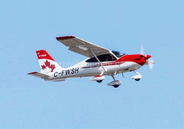 Tecnam P2010 light aircraft