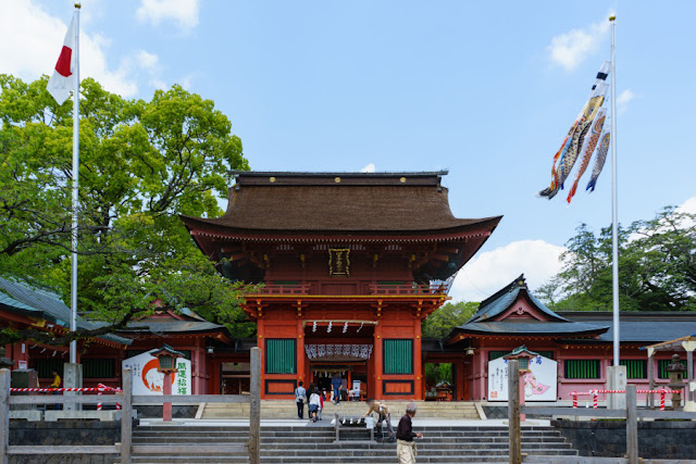 富士山本宮浅間大社（静岡）の楼門