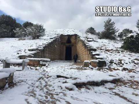 Αργολίδα: Χιόνισε και στον μυθικό τάφο του Ατρέα  