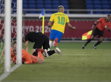 Com três de Richarlison, Brasil vence a Alemanha por 4 a 2 na estreia das Olimpíadas