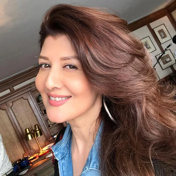 sangeeta bijlani hot old bollywood actress