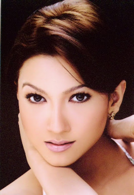 Gauhar Khan HD Wallpapers Free Download