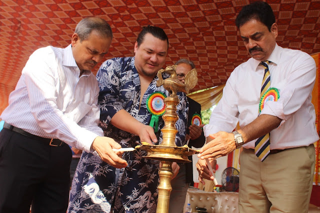 Sanjay Kumar Patra, Mike Wietecha and Dilip Vengsarkar 