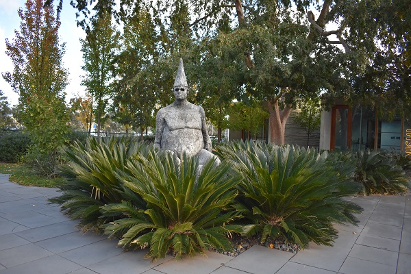 Saltimbanque by Tim Kyle I Canberra Public Art