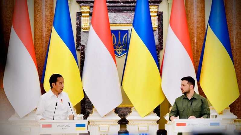Terkuak! Bukan Misi Perdamaian, Kunjungan Jokowi ke Ukraina-Rusia Ternyata untuk "Diplomasi Mie"