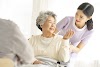 Viện dưỡng lão - Những lợi ích, ưu diểm và hạn chế