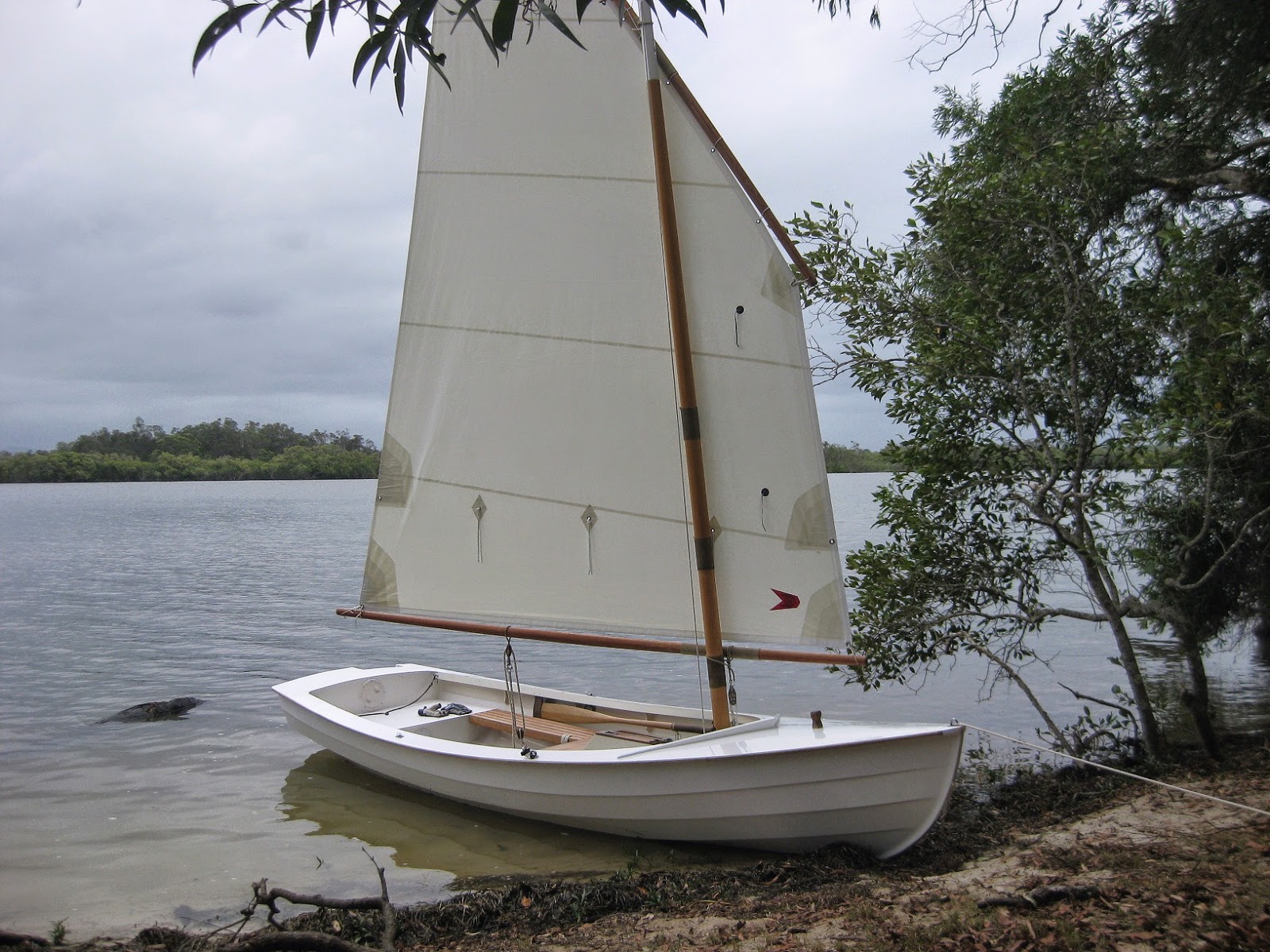 ross lillistone wooden boats: different rigs on the same boat