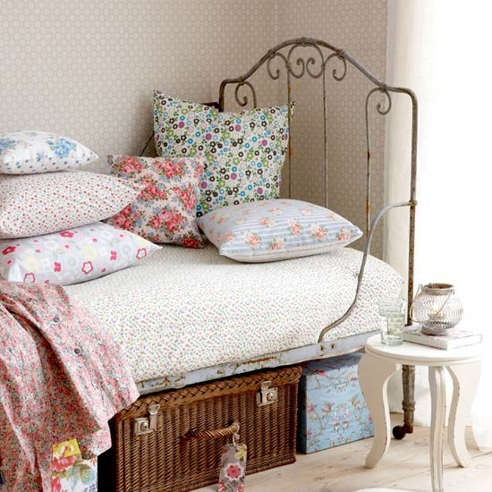 Vintage Girls Bedroom Ideas