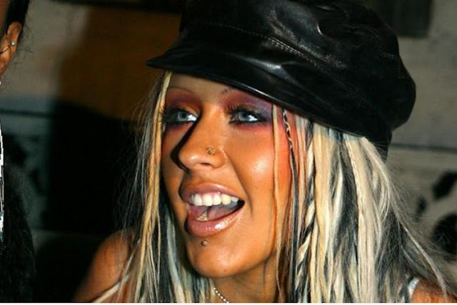 Make Up Terburuk Artis Hollywood