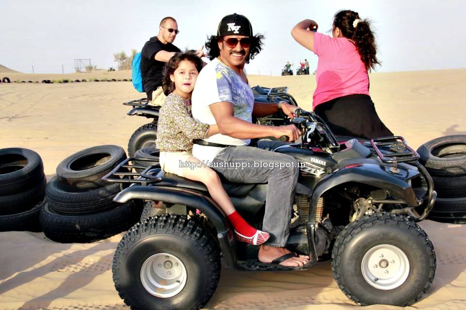 Kannada Actor Upendra with Daughter Aishwarya | Kannada Actor Upendra Family Photos | Kannada Actor Upendra Real-Life Photos