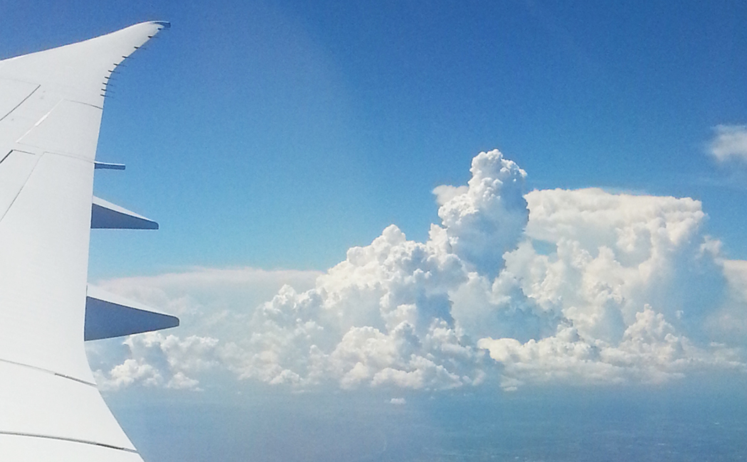 vue depuis l'avion: nuages