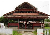 Rumah Adat Maluku