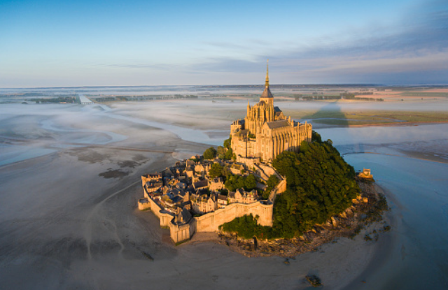 amazing tourist attractions in France
