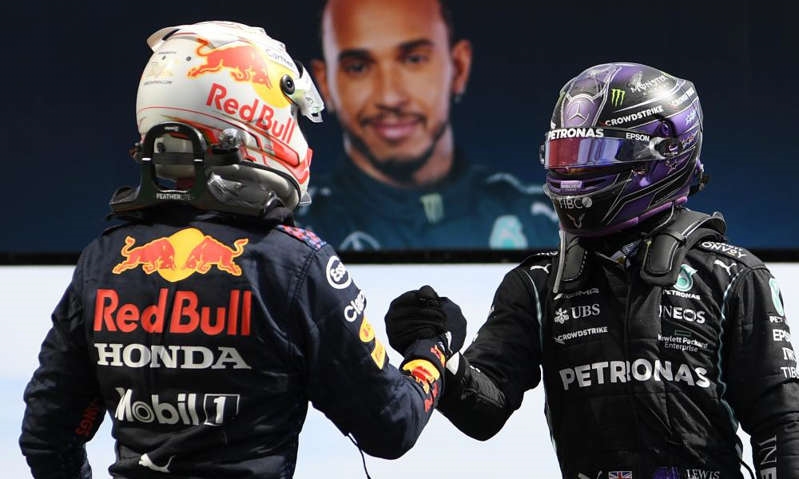 Lewis Hamilton and Max Verstappen saluted each other's respect after the latest war