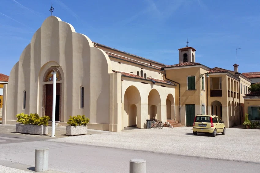 Kościół Chrystusa Króla na wyspie Sant' Erasmo