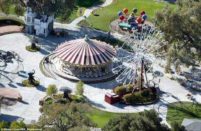 Michael Jackson's Neverland Ranch for sale at $100m!! 77