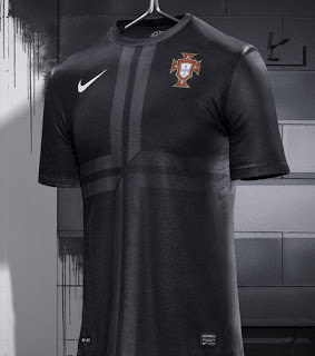Jersey Portugal away 2013/2014 official design