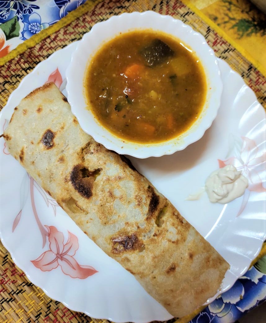 Sambar with dosa