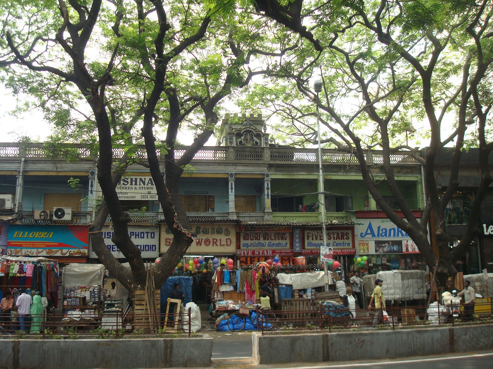 Pondy Bazaar from the lens of Mr.Shantaram