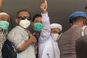 Diperiksa 12 Jam, Habib Rizieq Shihab Langsung Ditahan