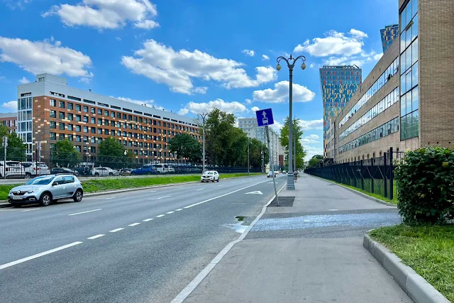Мытная улица, Морозовская детская городская клиническая больница, Кондитерская фабрика «Ударница»